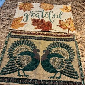 12”x18” Thanksgiving Tapestry Set with Turkey and Leaves